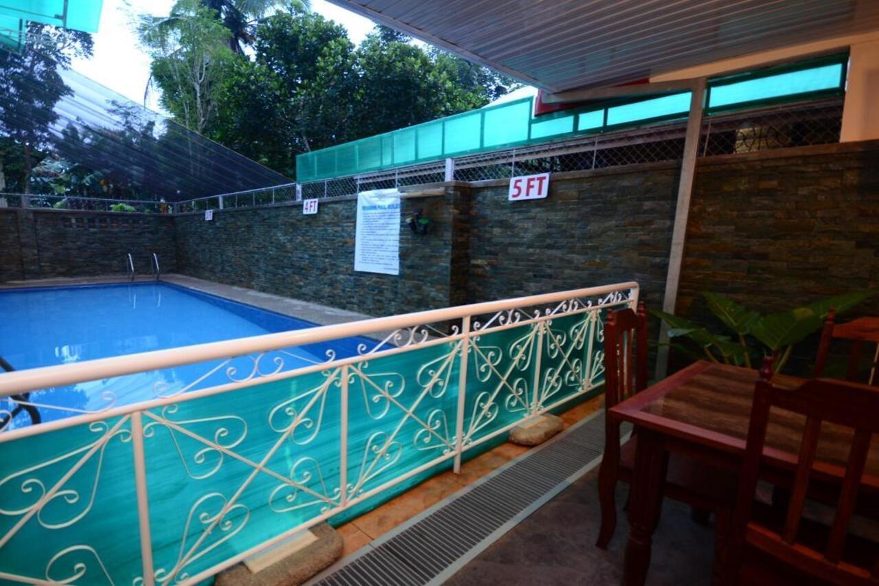 Reddoorz Premium Near Pristine Beach Puerto Princesa Buitenkant foto